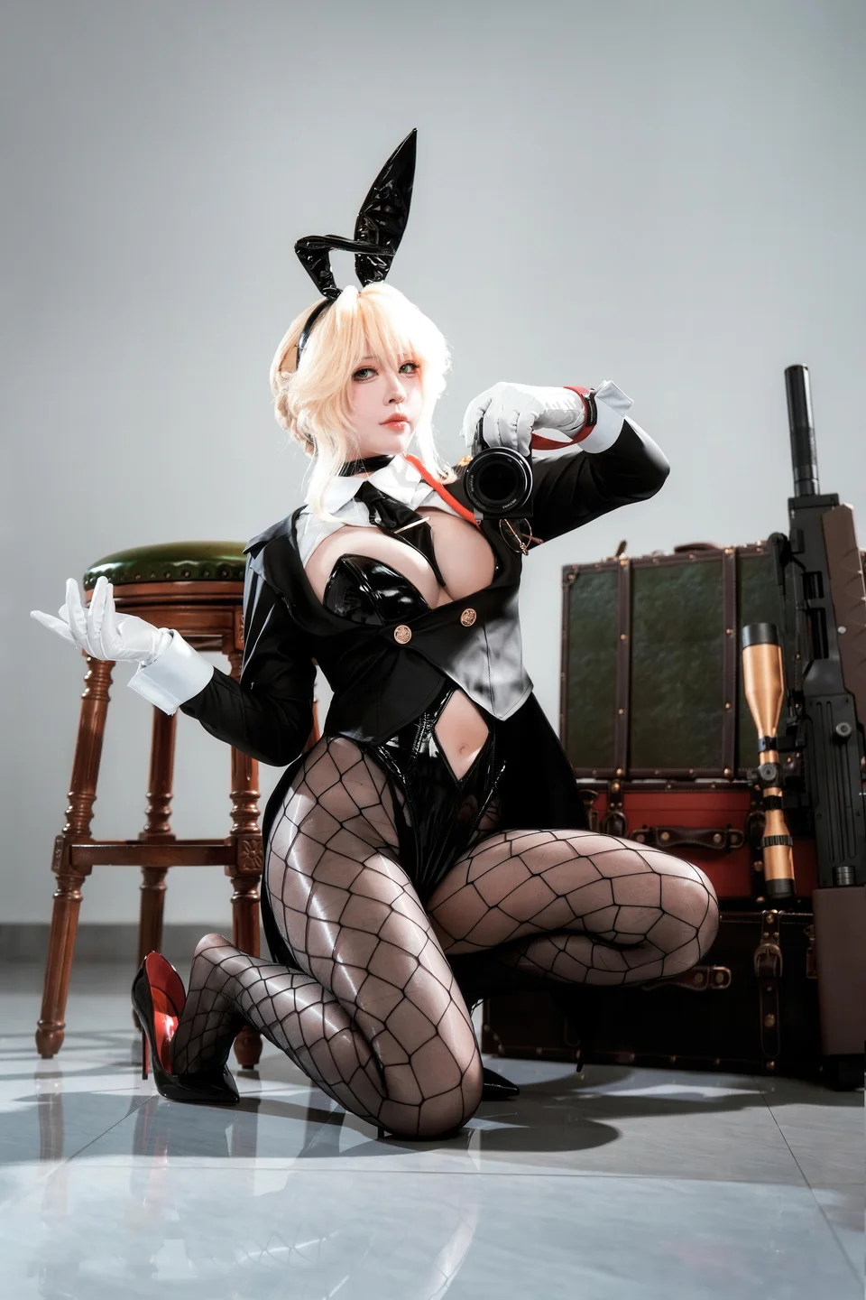 半半子_No095_Nikke：胜利女神_爱德兔女郎_愛德ェントバニー_62P,1V_436MB tg@simisebaisi 【丝足阁】047.webp